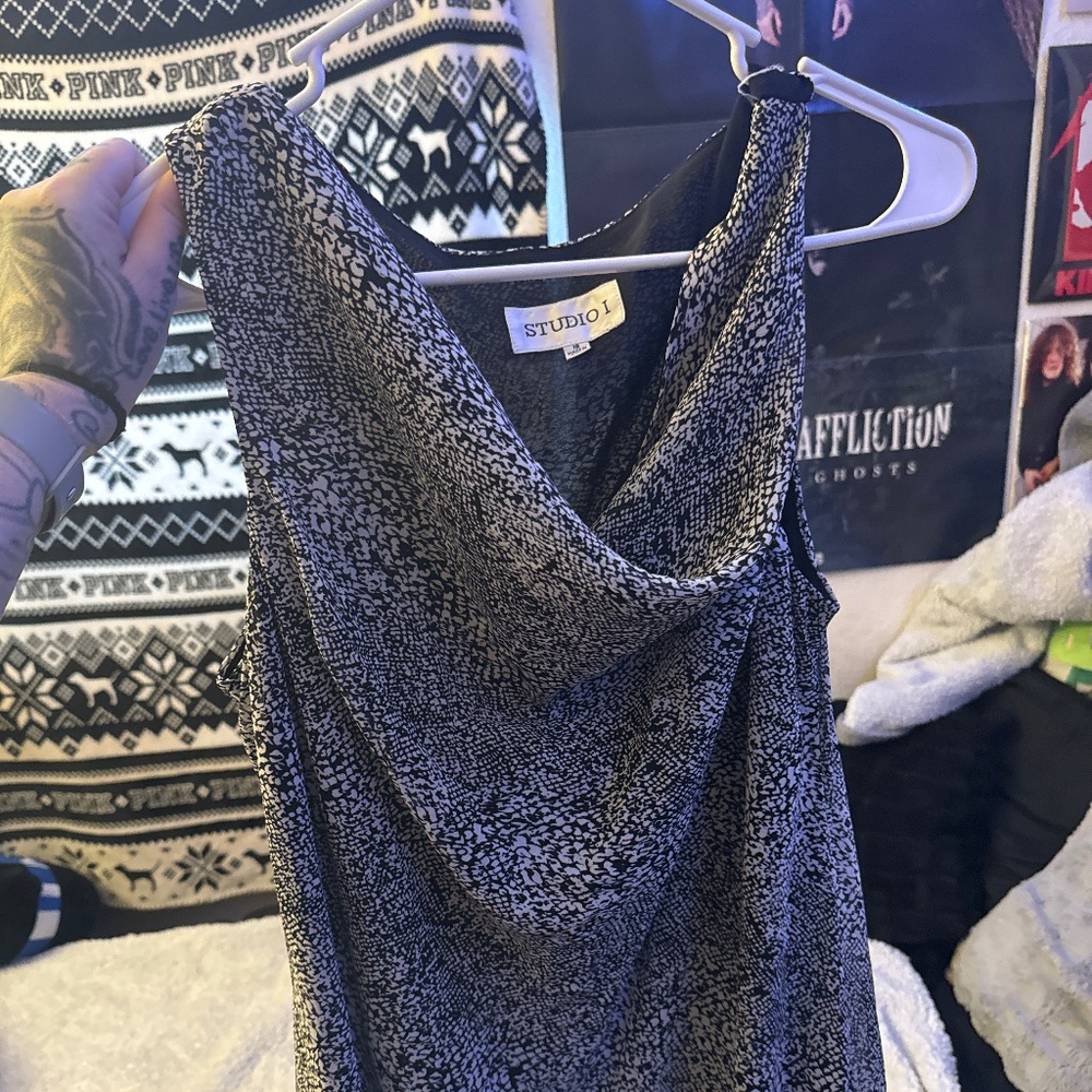Very Long Business / Formal Dress